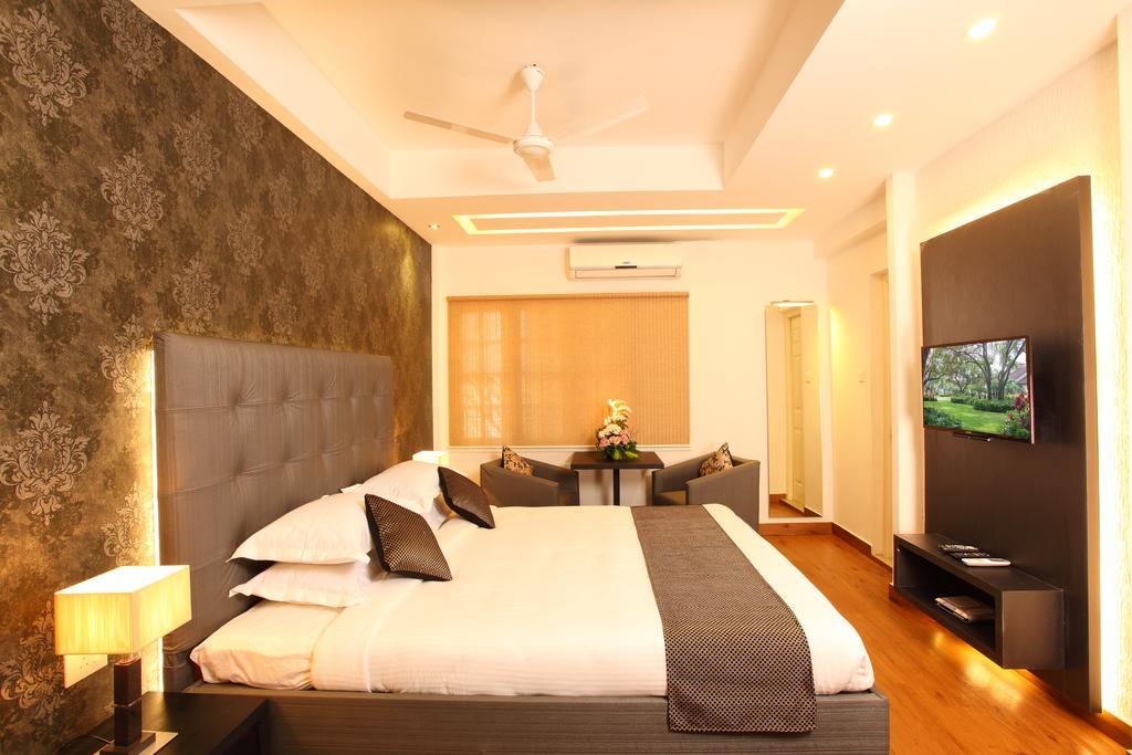 Hotel Luciya Palace Thrissur Номер фото