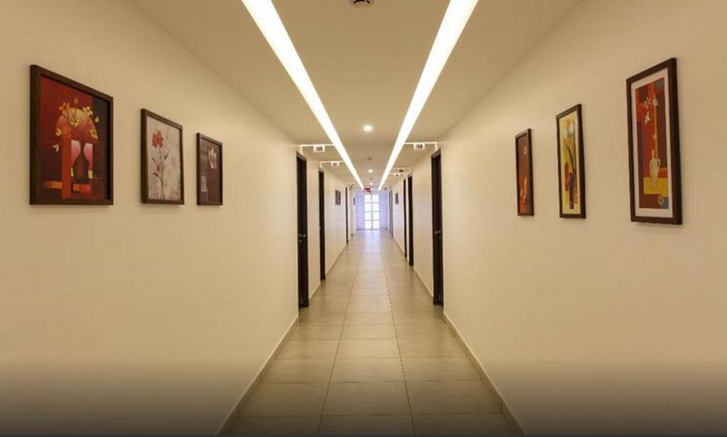 Hotel Luciya Palace Thrissur Экстерьер фото